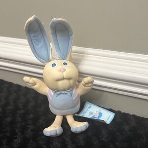 NWT vintage Bunny bees from Xavier plush